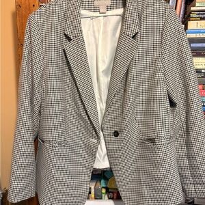 H&M Monochrome Houndstooth Blazer